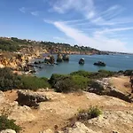 Casa Oura Located 100 Metres From The *