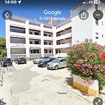 Casa Oura Located 100 Metres From The Apartamento Albufeira