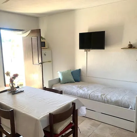 Casa Oura Located 100 Metres From The アパート アルブフェイラ