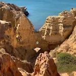 Apartment Casa Oura Located 100 Metres From The *